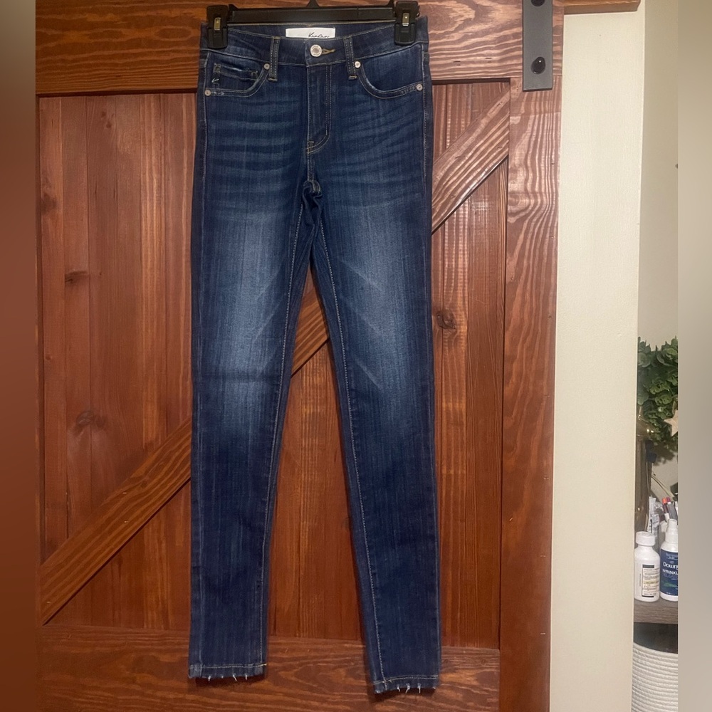 NWOT! Kancan jeans size 0